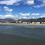 Mirage 马里纳-迪-皮特拉桑塔