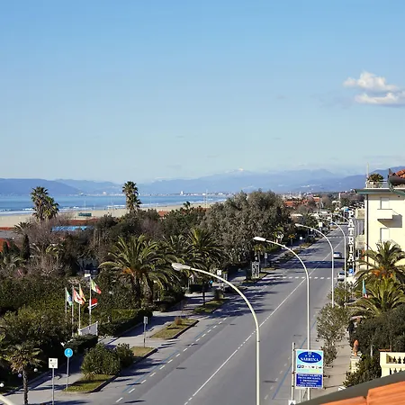 Mirage Hotel Marina di Pietrasanta