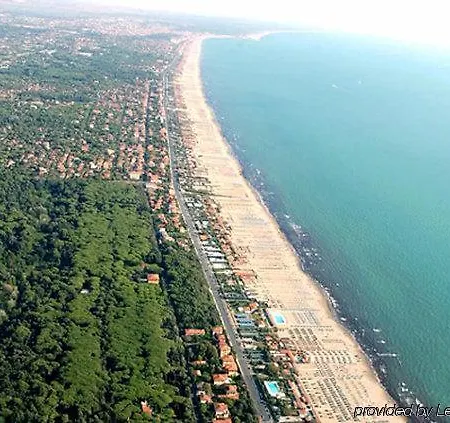 Mirage Otel 3*