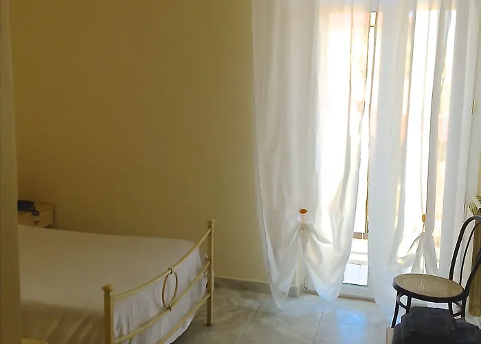 Готель Mirage 3*